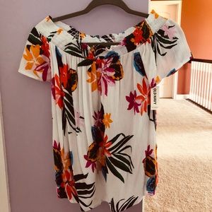 Old Navy summer flower top
